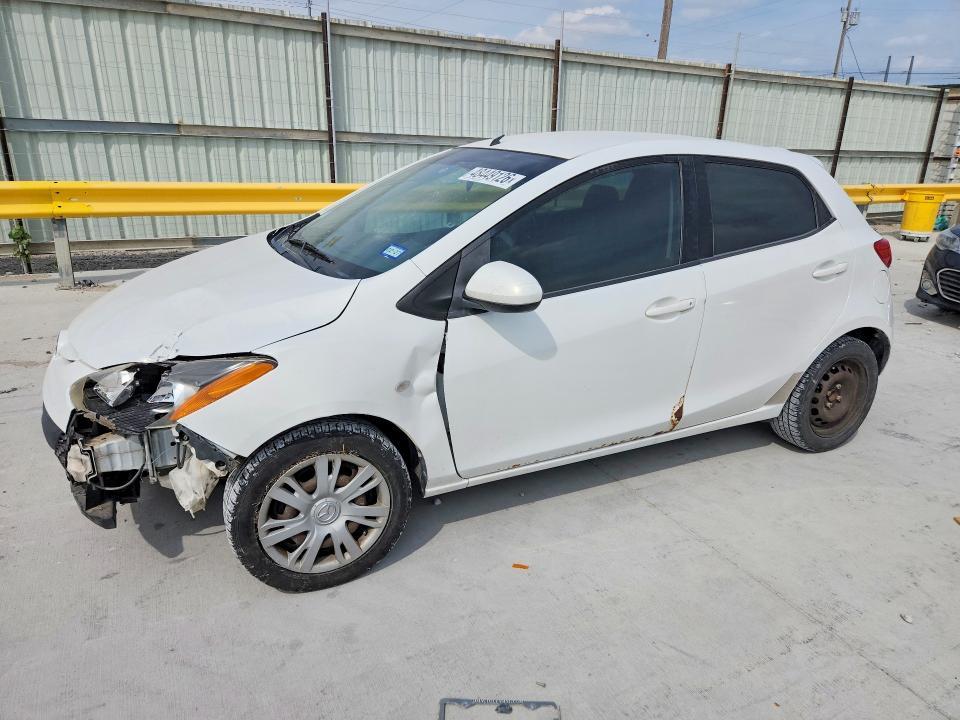 2013 Mazda 2