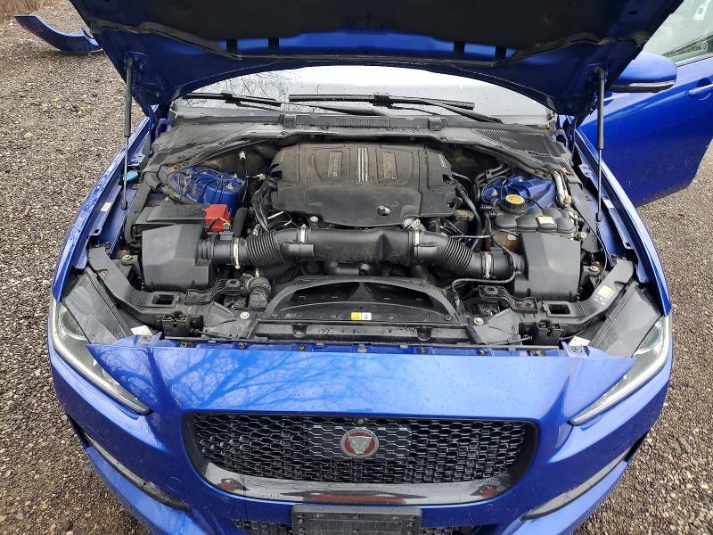 2017 Jaguar Xe R-sport