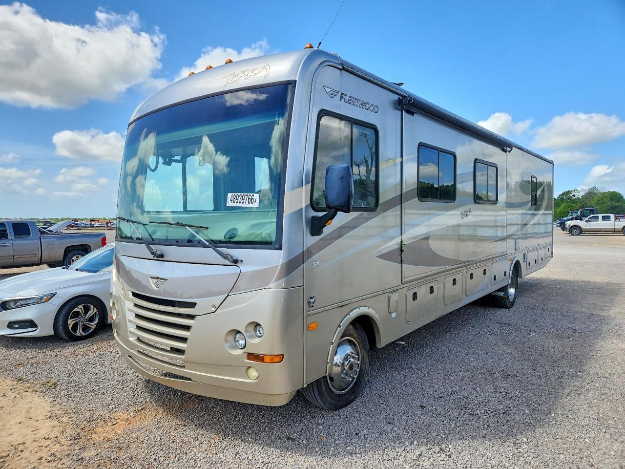 2013 Fleetwood Terra RV