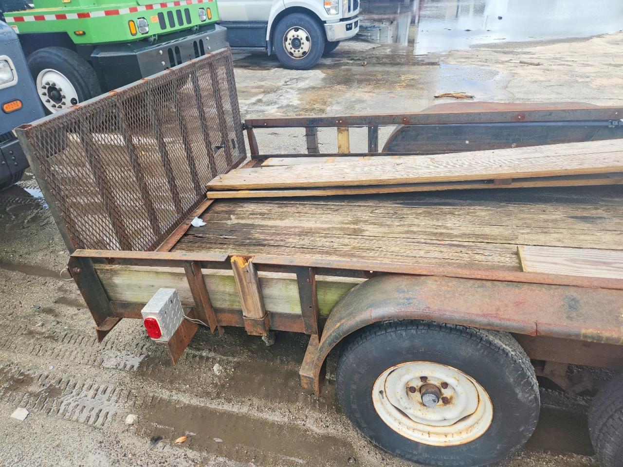 2012 Arrow 2012 Utility Trailer