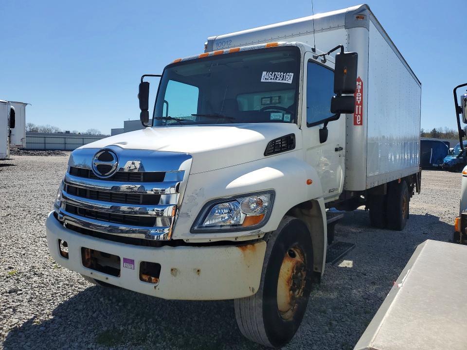 2011 Hino 258/268 BOX Truck