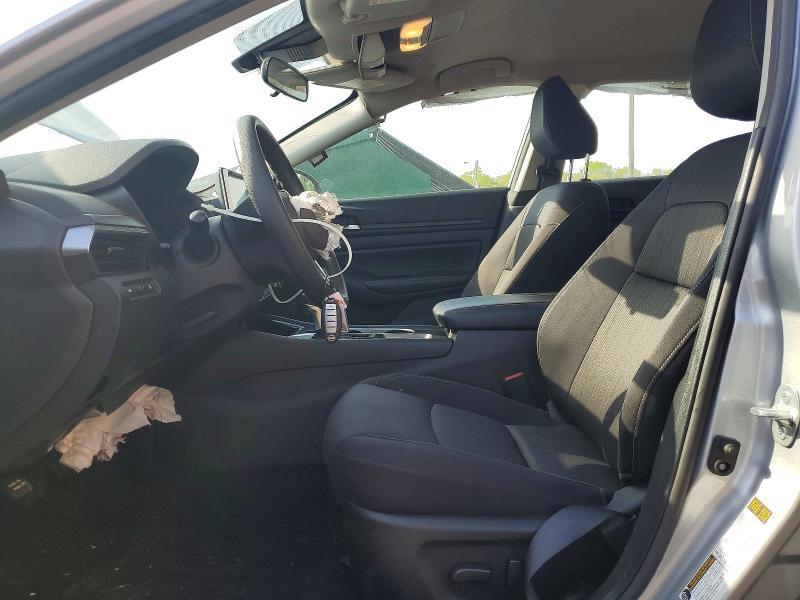 2024 Nissan Altima sv