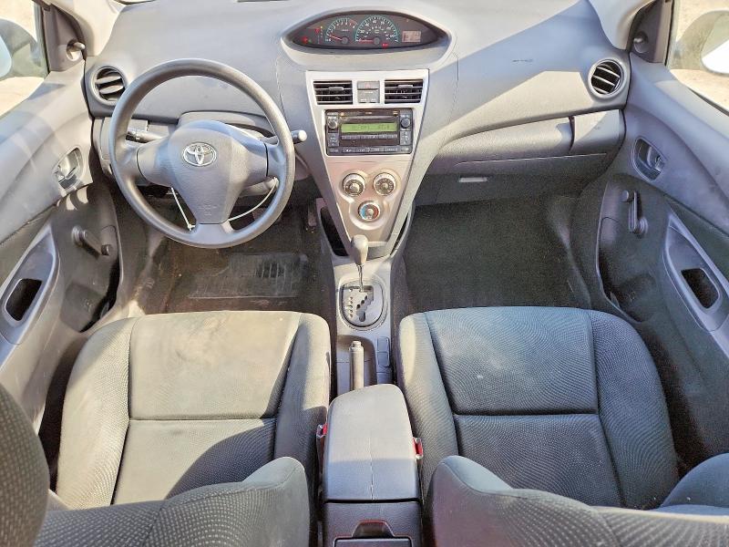 2009 Toyota Yaris Base