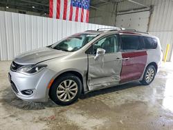 Chrysler Vehiculos salvage en venta: 2017 Chrysler Pacifica Touring l