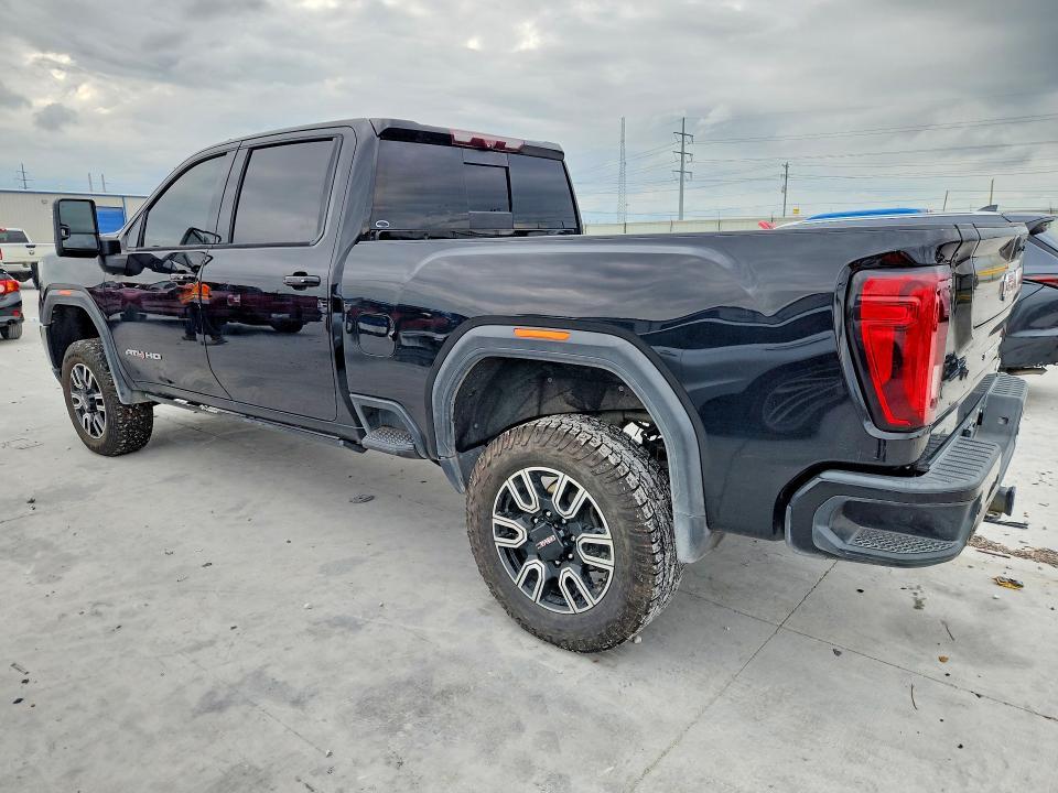 2020 GMC Sierra K2500 AT4