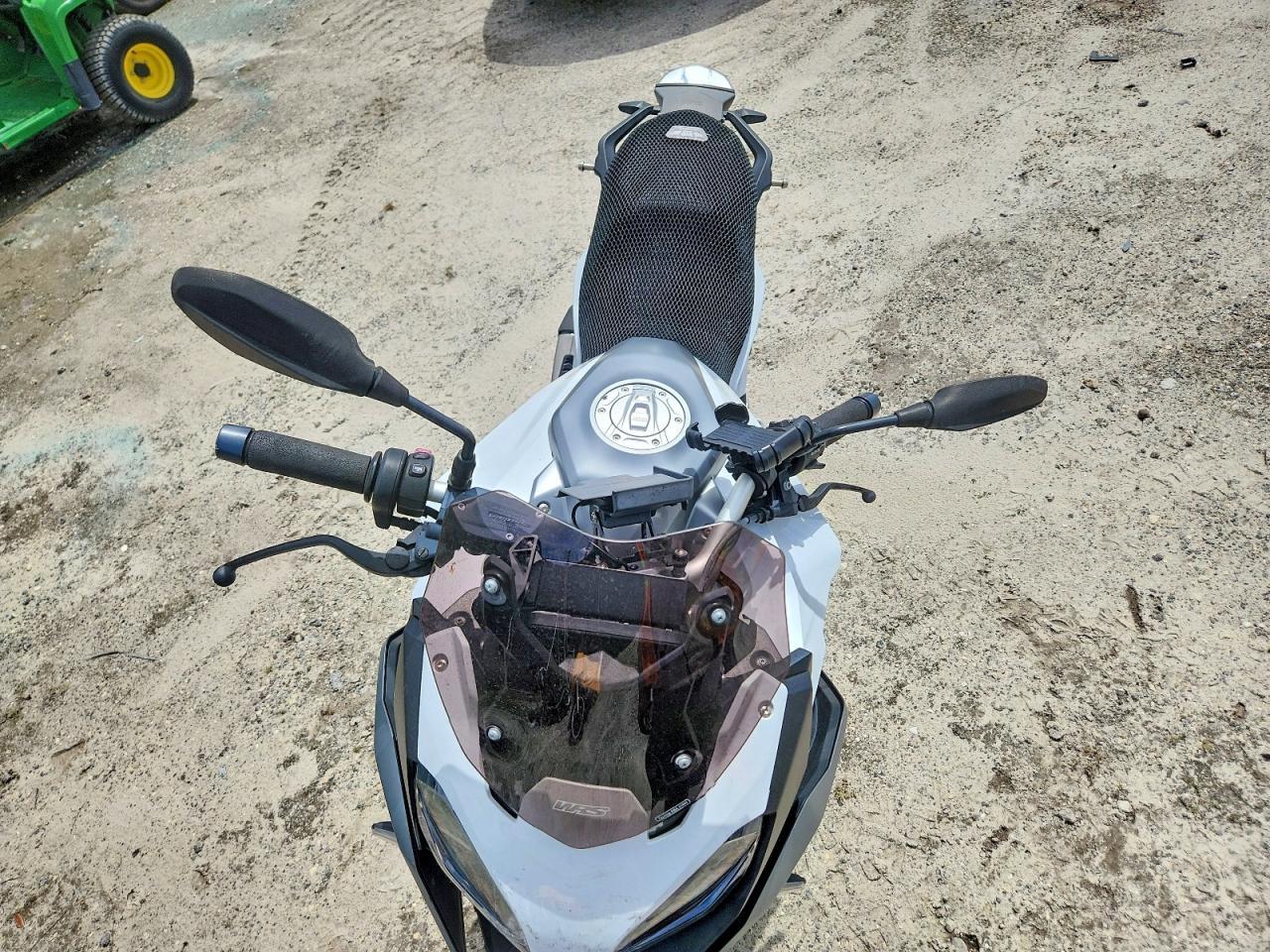2021 BMW F 900 XR