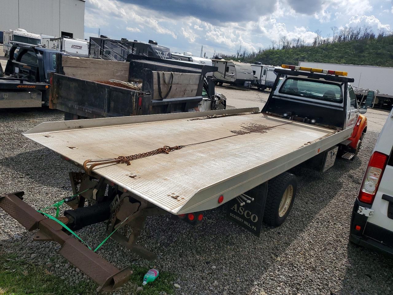 2008 Ford F650 Super Duty Rollback Truck