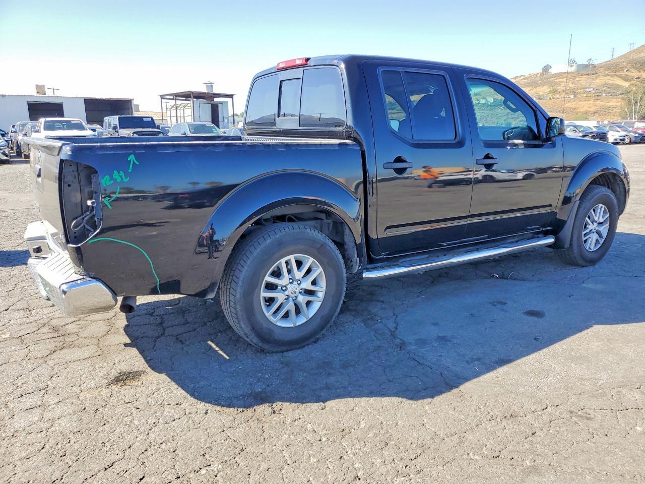 2017 Nissan Frontier SV