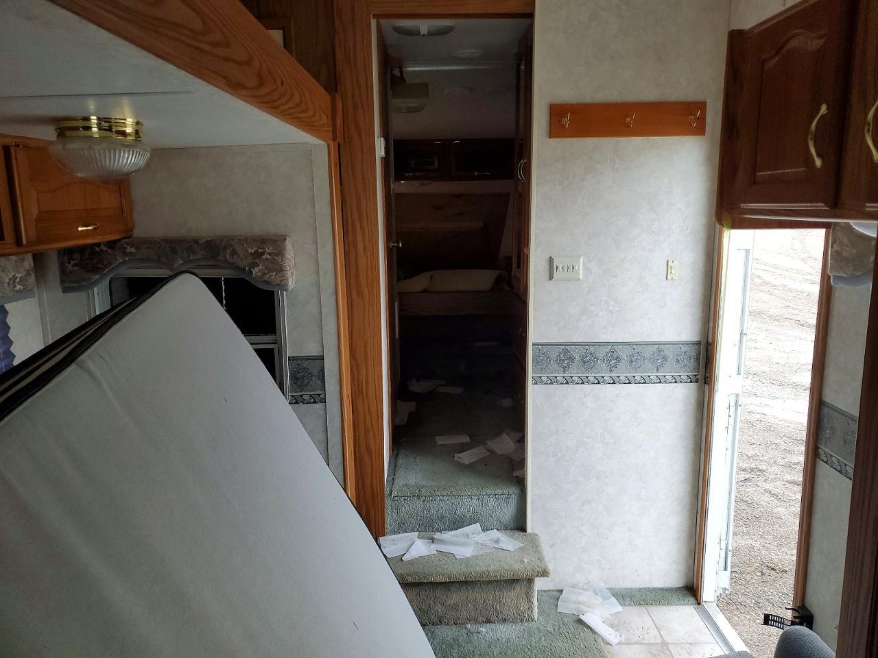 2003 Keystone Cougar Camper