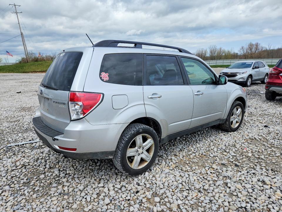 2010 Subaru Forester 2.5x Premium