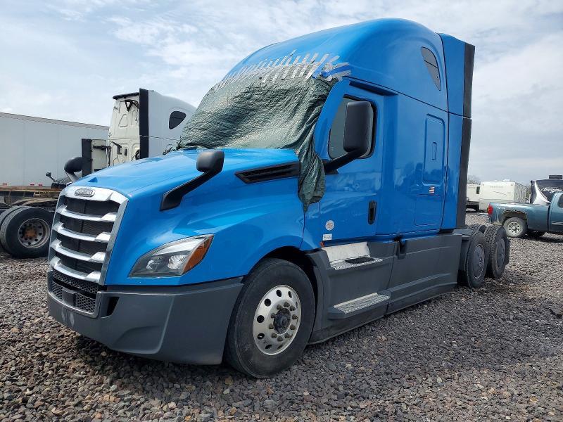 2023 Freightliner Cascadia 126 Semi Truck