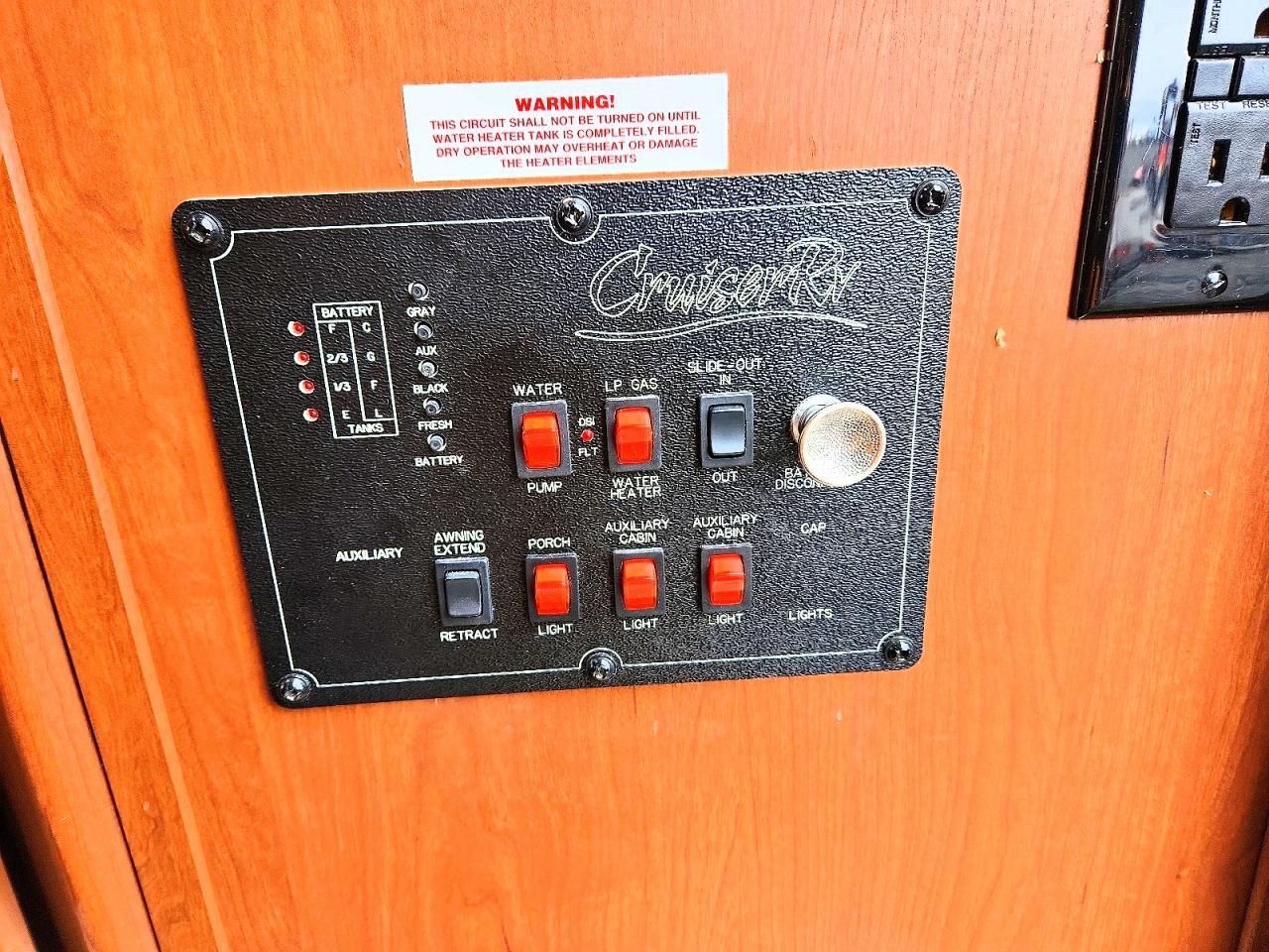 2012 Cruiser Rv Viewfinder Camper