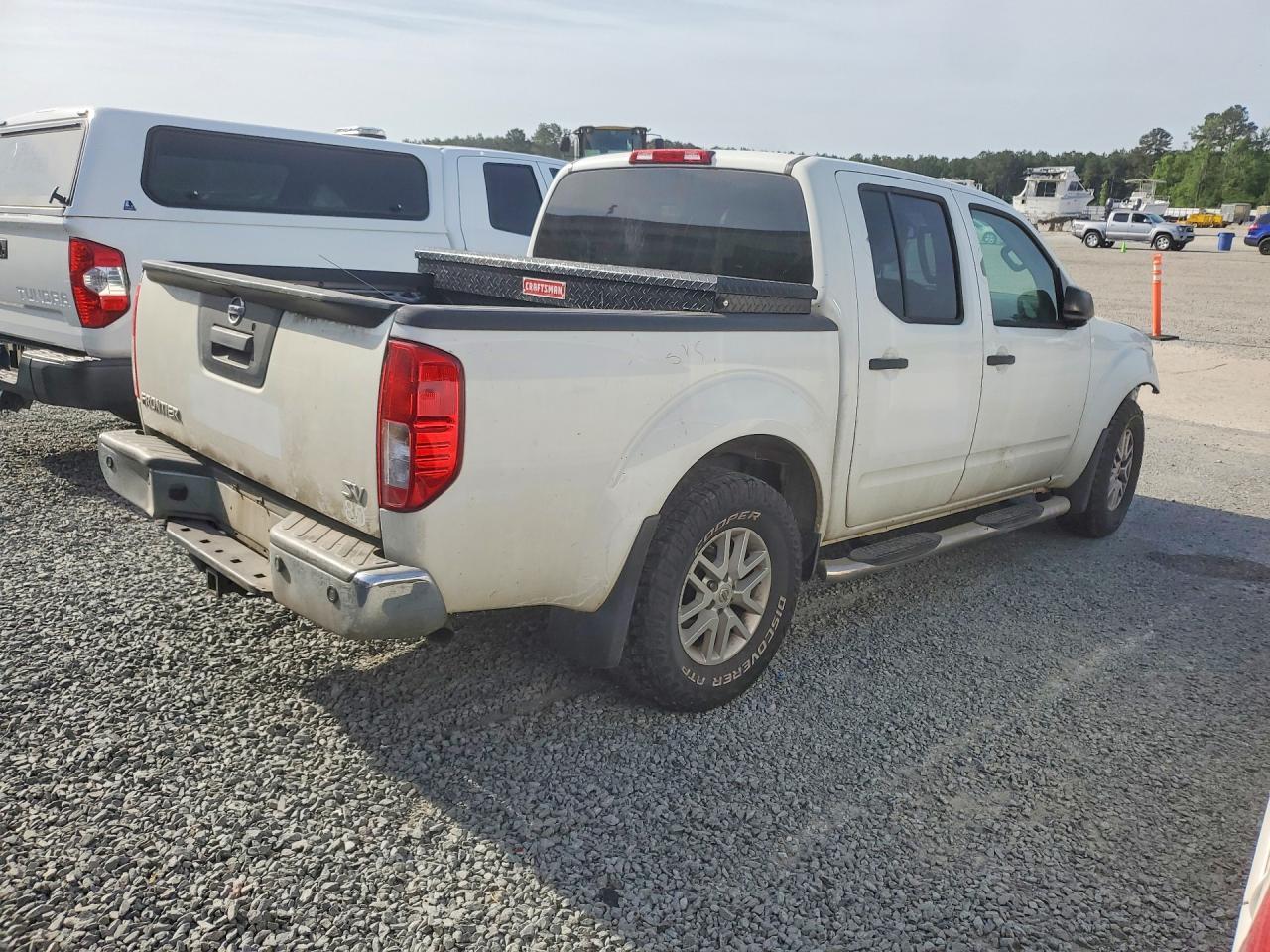 2018 Nissan Frontier SV