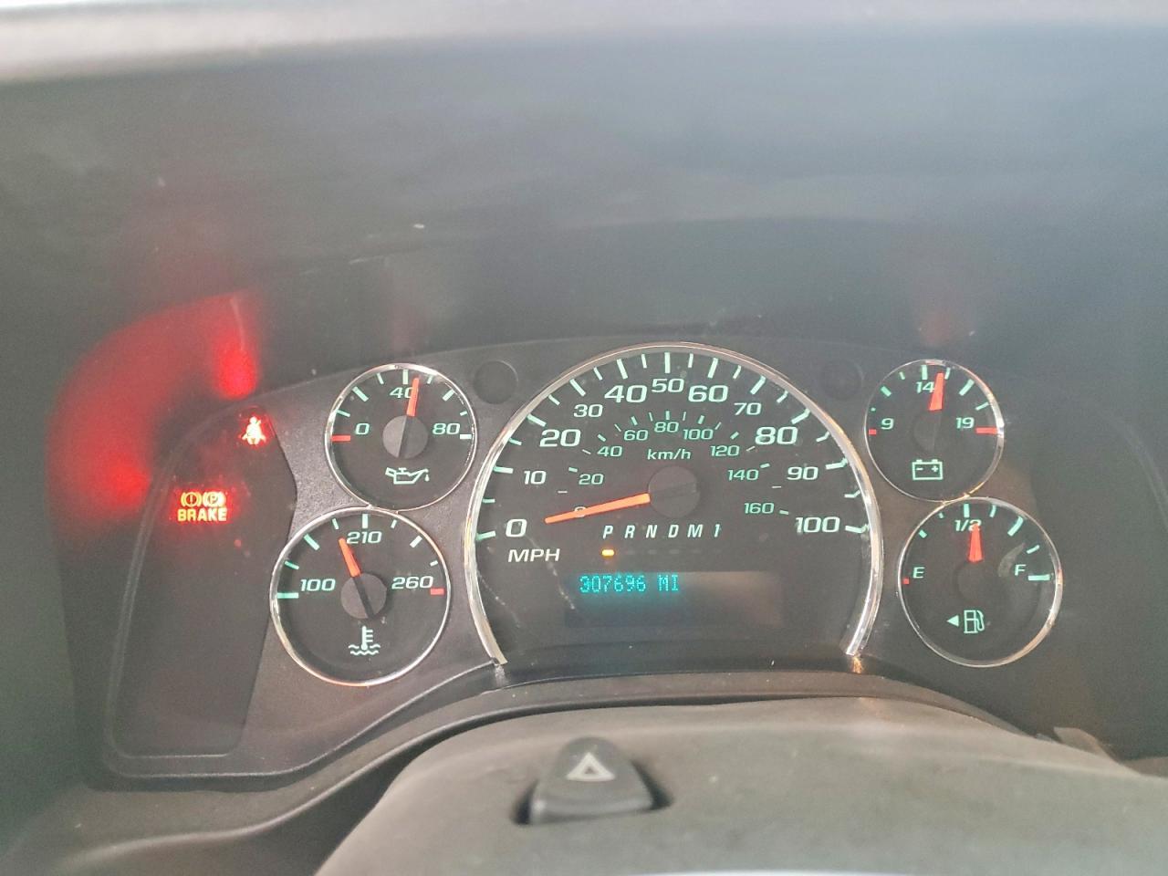 2016 Chevrolet Express 2500 Cargo Utility / Service Van