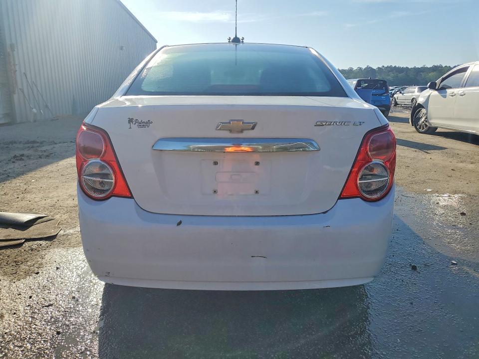 2016 Chevrolet Sonic lt