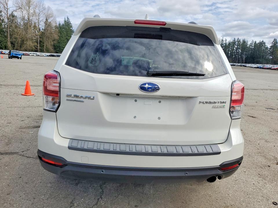 2017 Subaru Forester 2.5i Touring