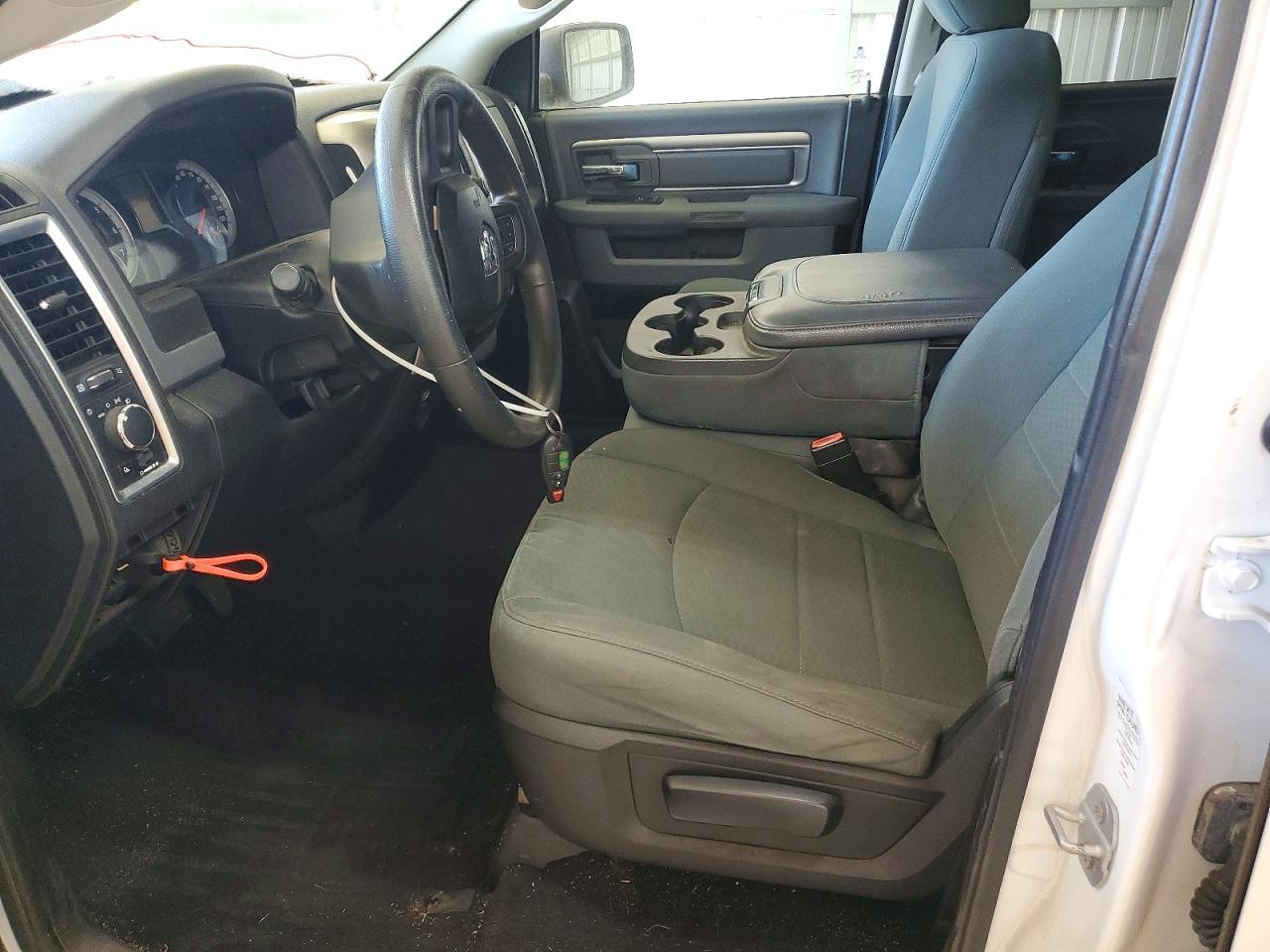 2014 Dodge RAM 1500 SLT