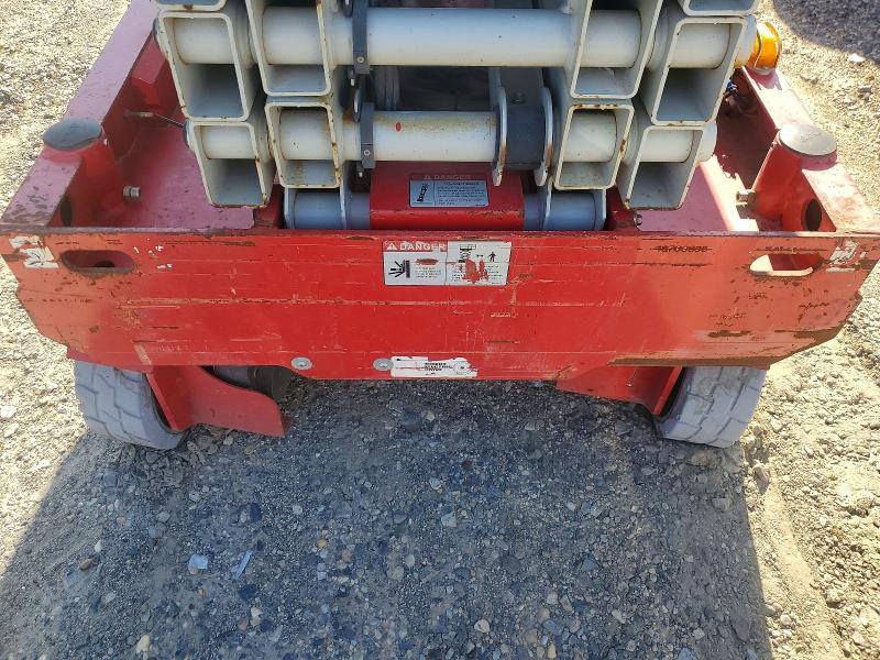 2020 MEC 4046se Scissor Lift