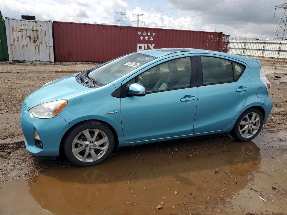 2013 Toyota Prius c Four