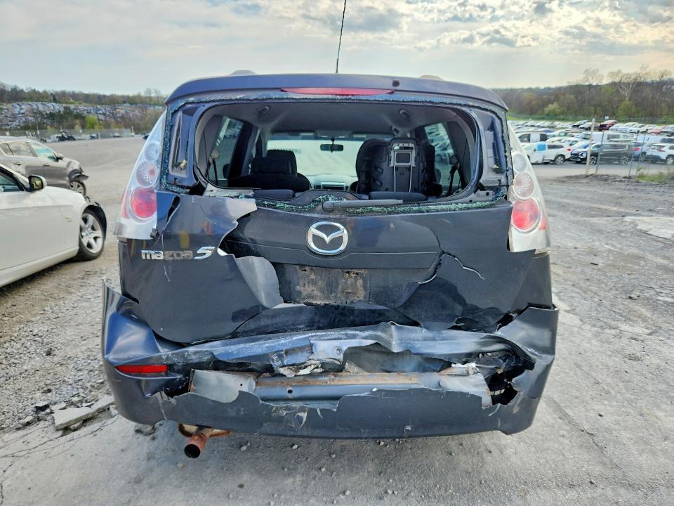 2006 Mazda 5