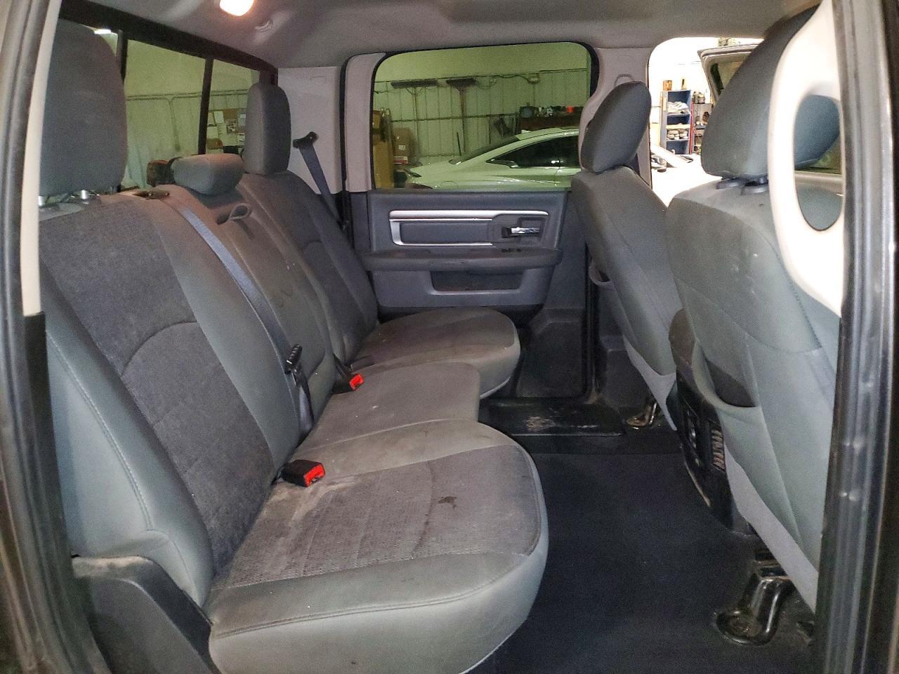 2018 Dodge RAM 1500 SLT