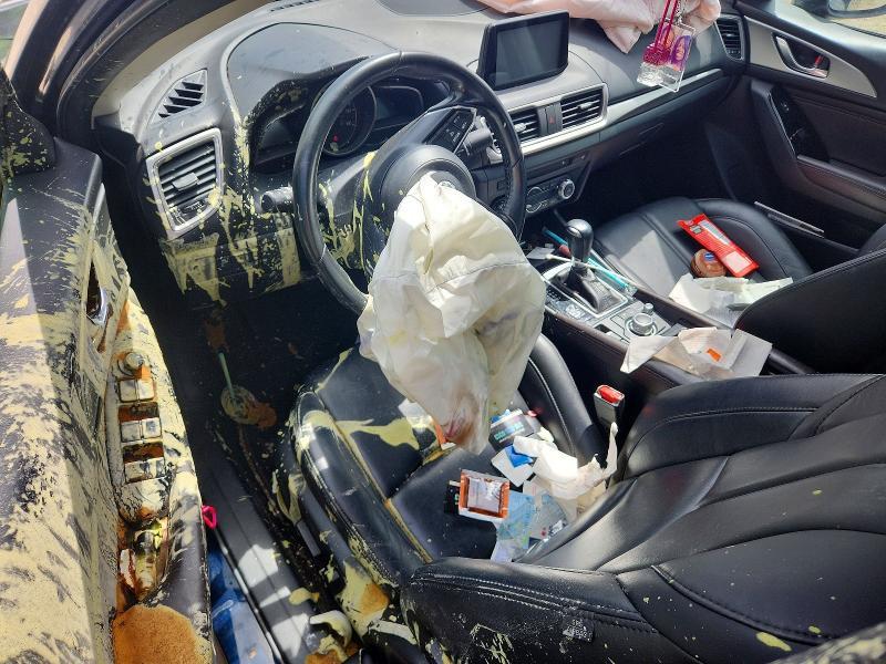 2018 Mazda 3 Touring