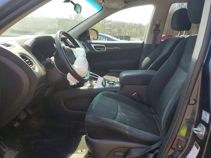 2014 Nissan Pathfinder sv