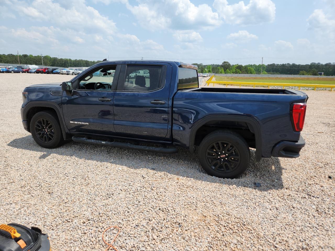 2023 GMC Sierra C1500
