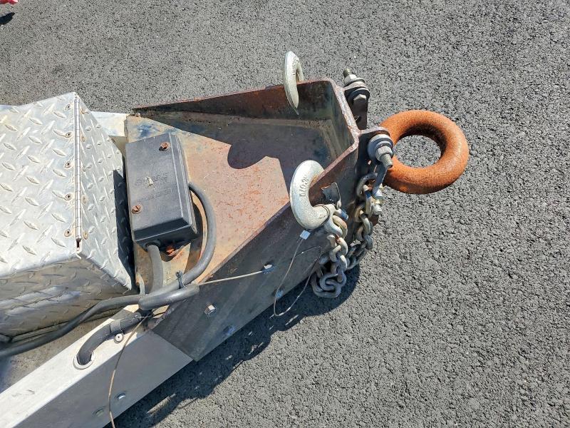 2000 Pelsue Fiber Optic Splicing Trailer