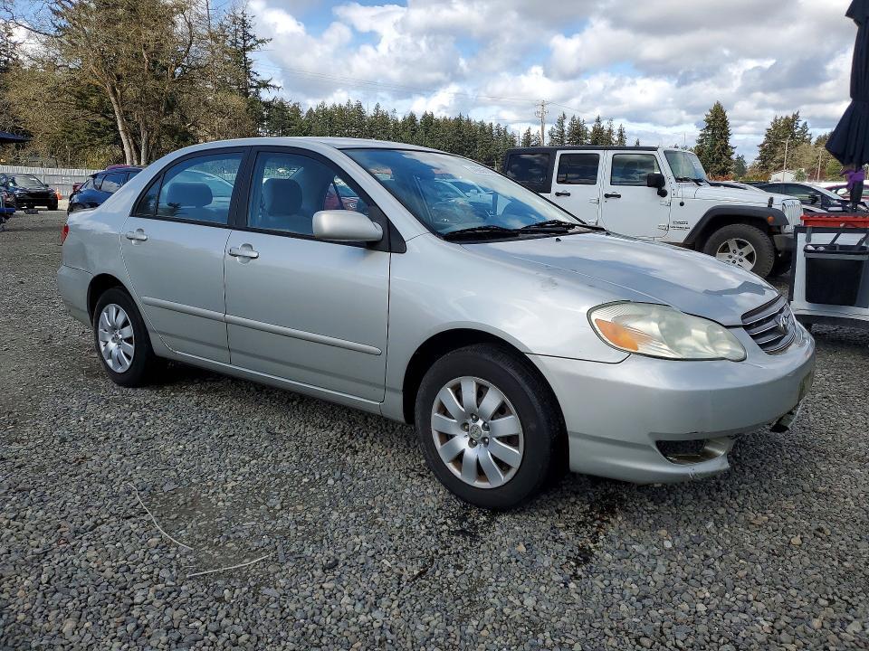 2003 Toyota Corolla le