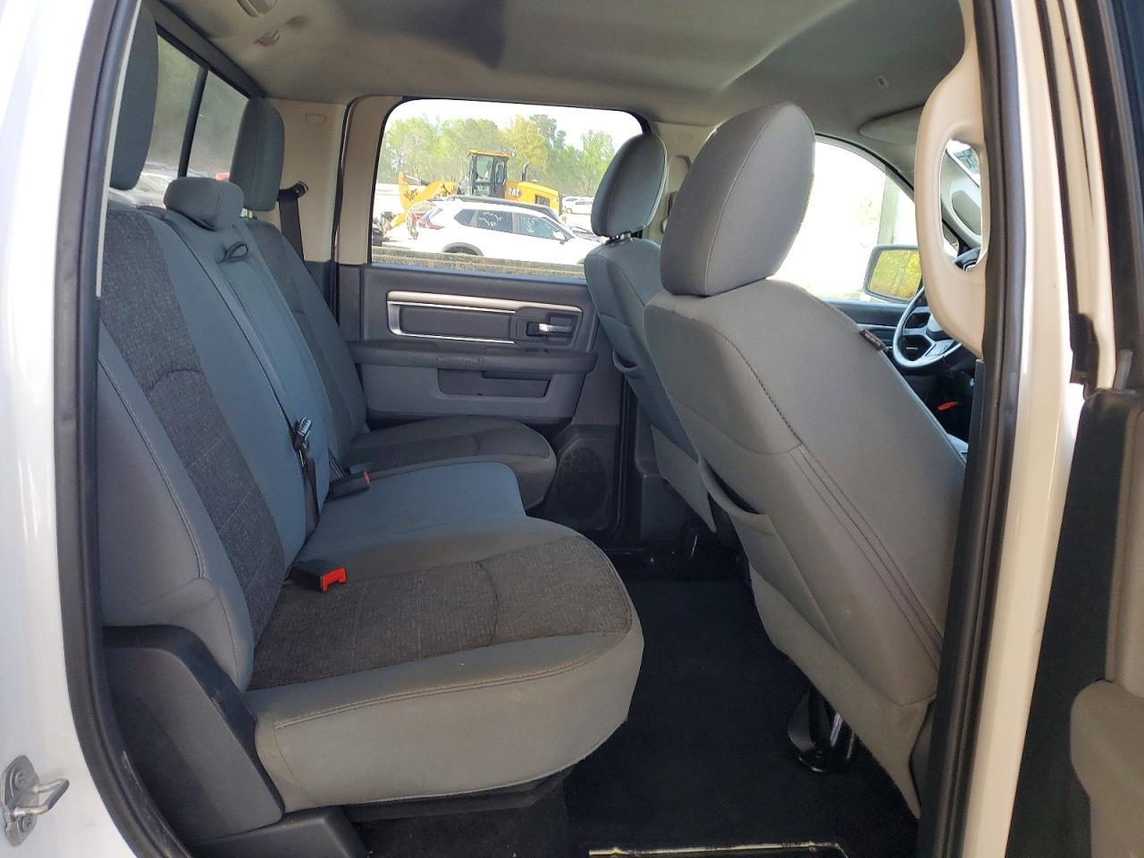 2017 Dodge RAM 1500 SLT