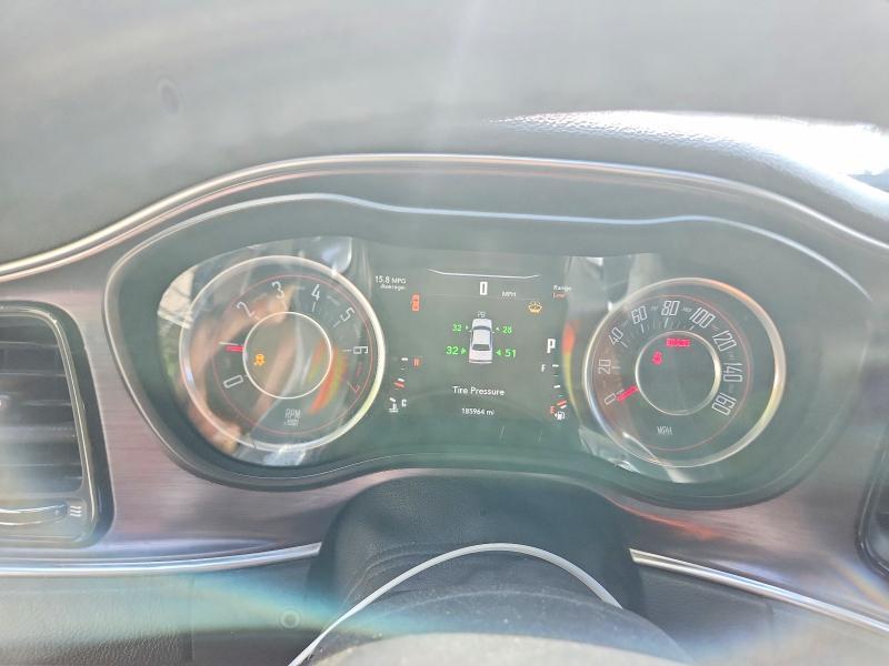 2015 Dodge Challenger sxt