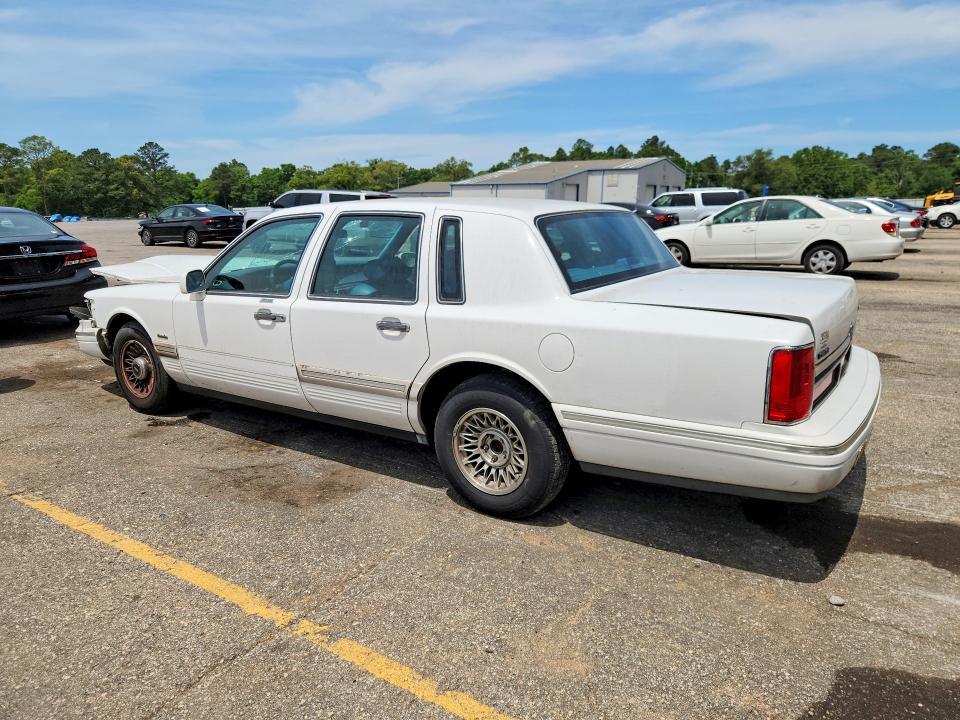 1997 Lincoln Town car Executive