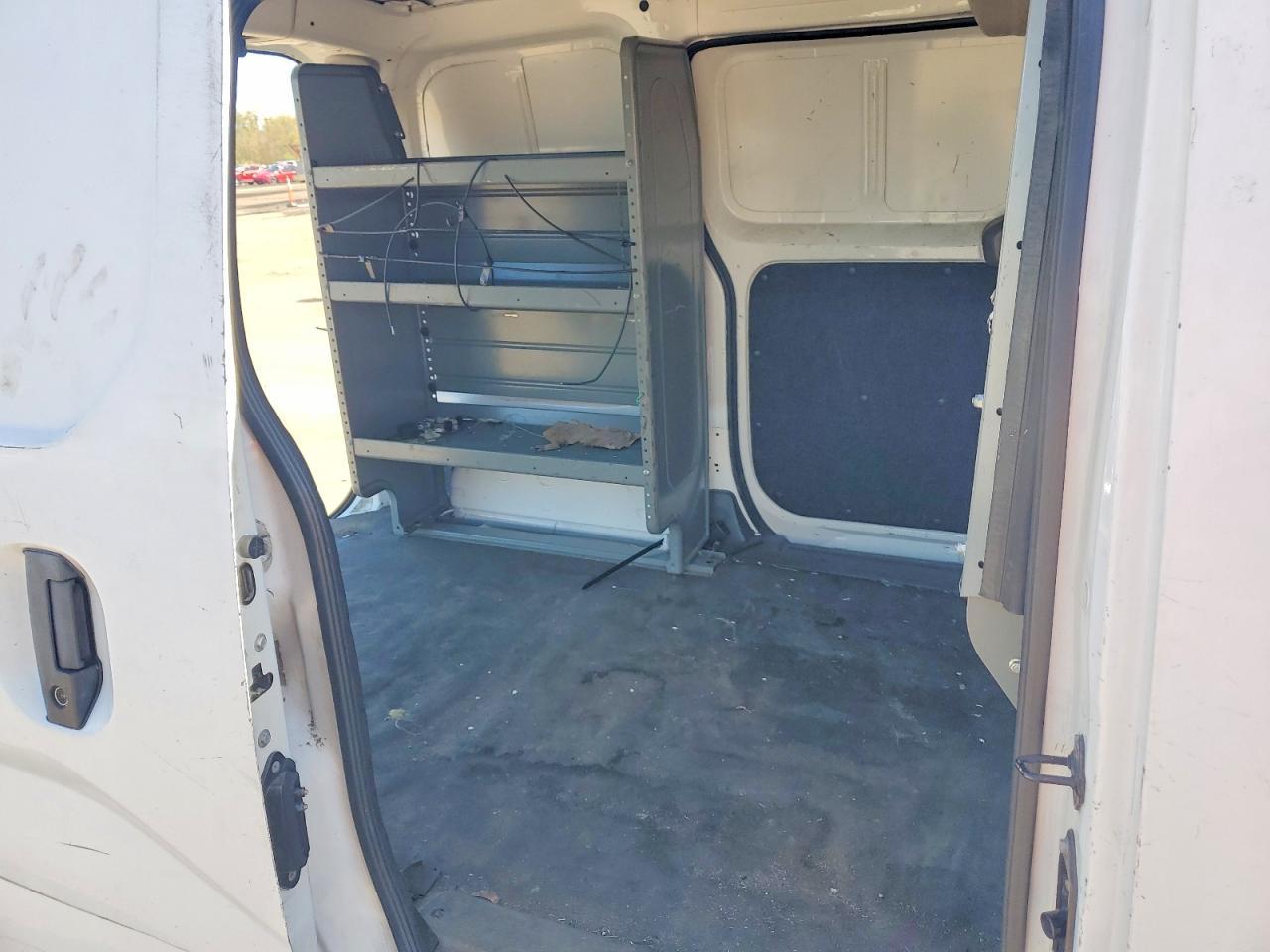 2017 Nissan NV200 S