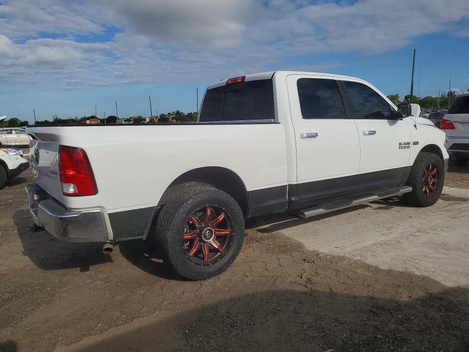 2018 Dodge RAM 1500 SLT