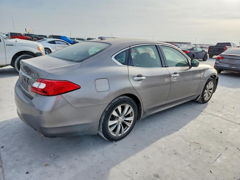 2012 Infiniti M35h Base