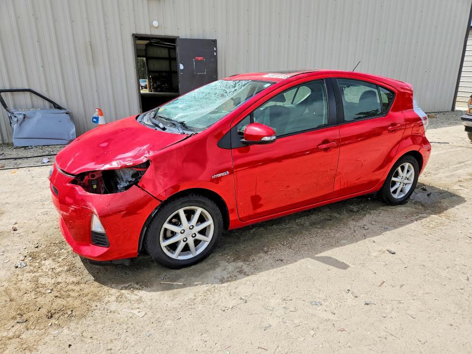 2013 Toyota Prius c Three