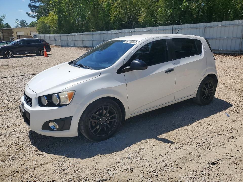 2012 Chevrolet Sonic lt