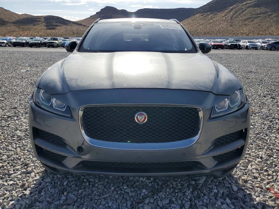 2017 Jaguar F-pace Premium