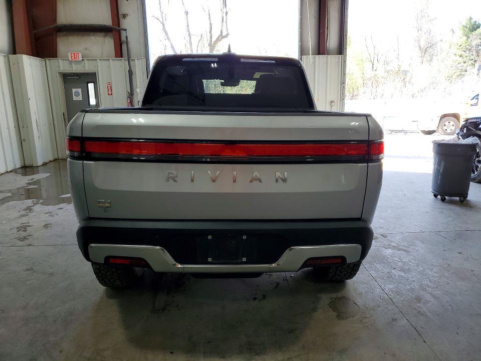 2022 Rivian R1T Adventure