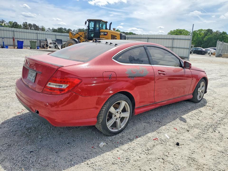 2015 Mercedes-Benz C 250