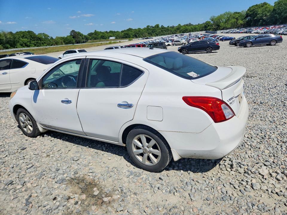2014 Nissan Versa 1.6 sv