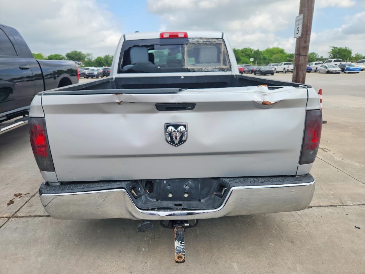 2016 Dodge RAM 1500 SLT