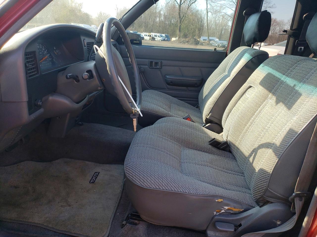 1994 Toyota Pickup DX