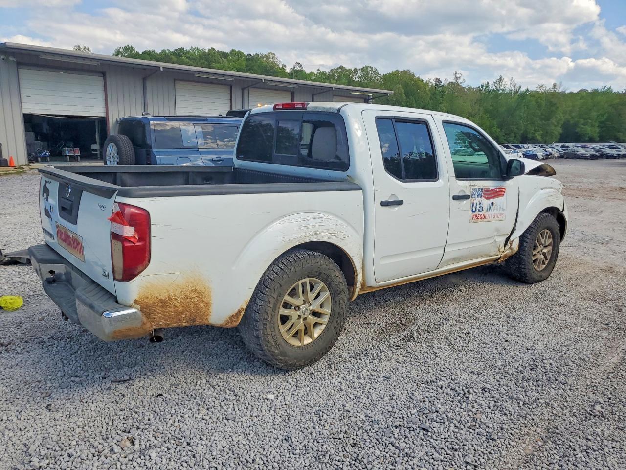 2018 Nissan Frontier SV