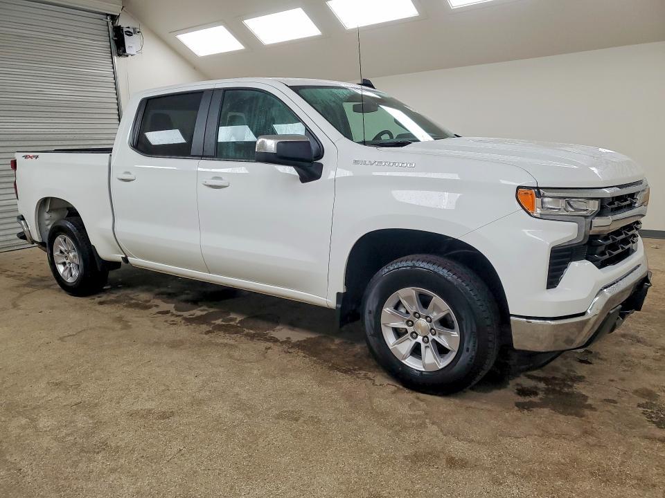 2026 Chevrolet Silverado K1500 LT