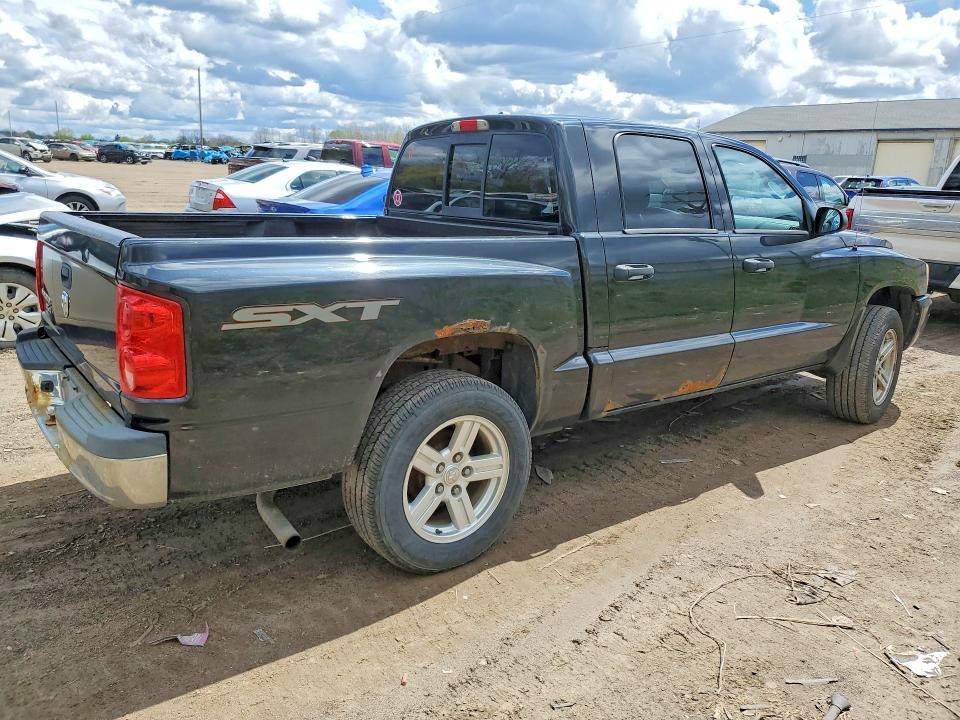 2007 Dodge Dakota Quattro