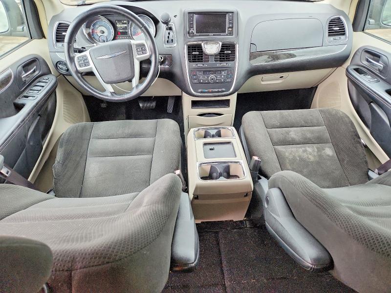 2015 Chrysler Town & Country Touring
