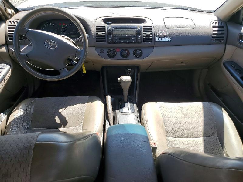 2002 Toyota Camry le