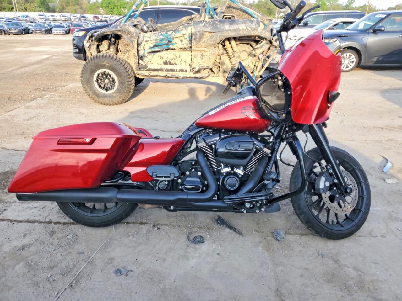 2018 Harley-Davidson Fltrxs Road Glide Special